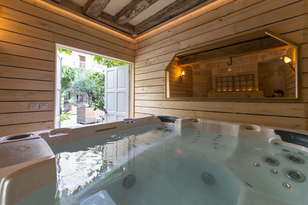 Le Patio & Spa Saumur Exterior photo